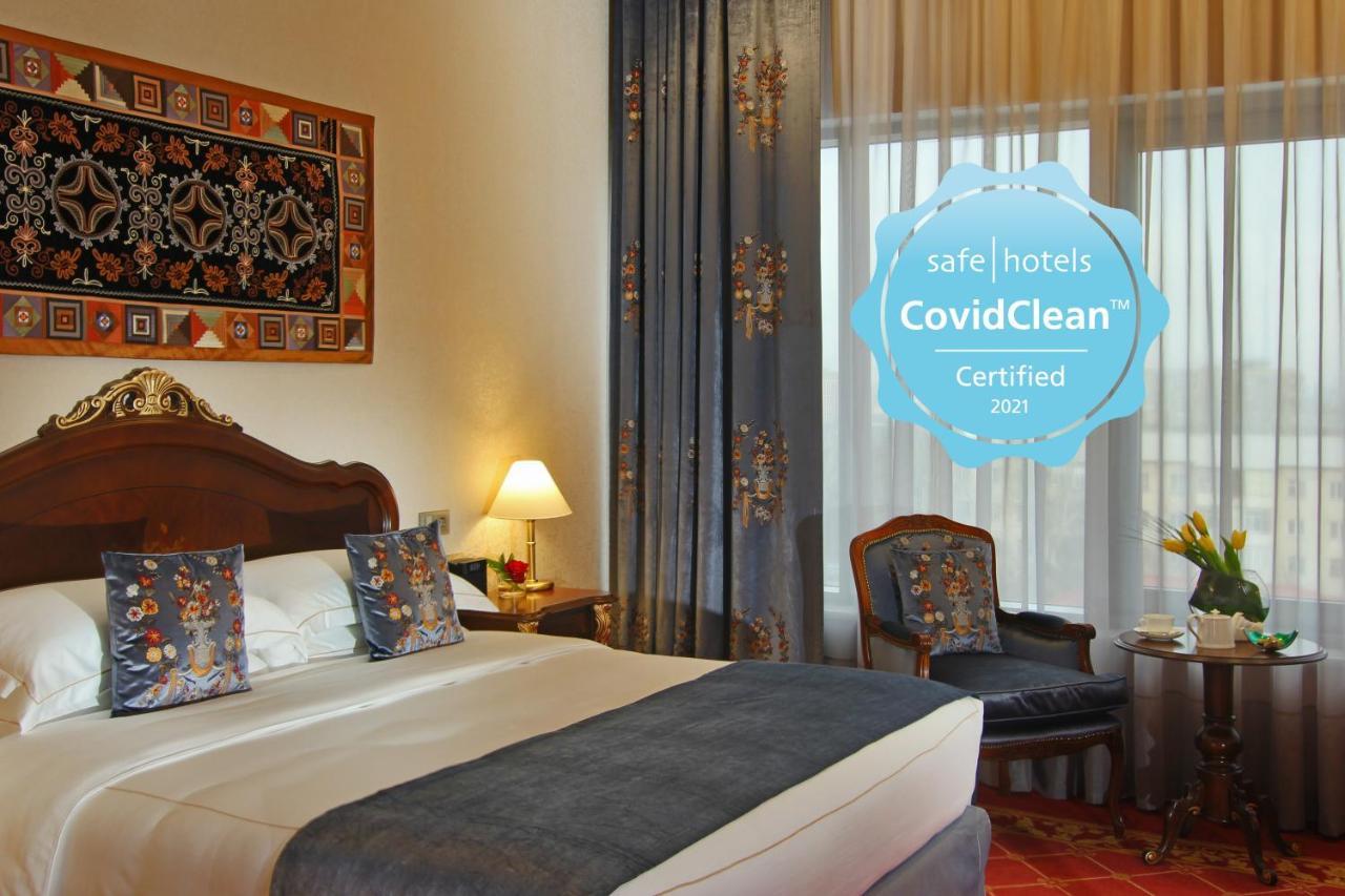 Orion Hotel Bishkek Esterno foto