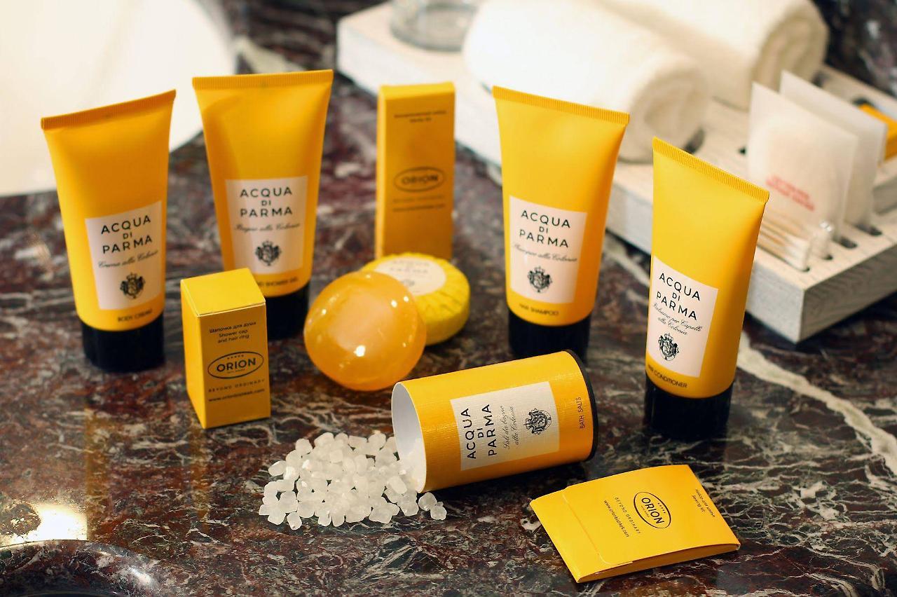 Orion Hotel Bishkek Esterno foto Acqua di Parma products