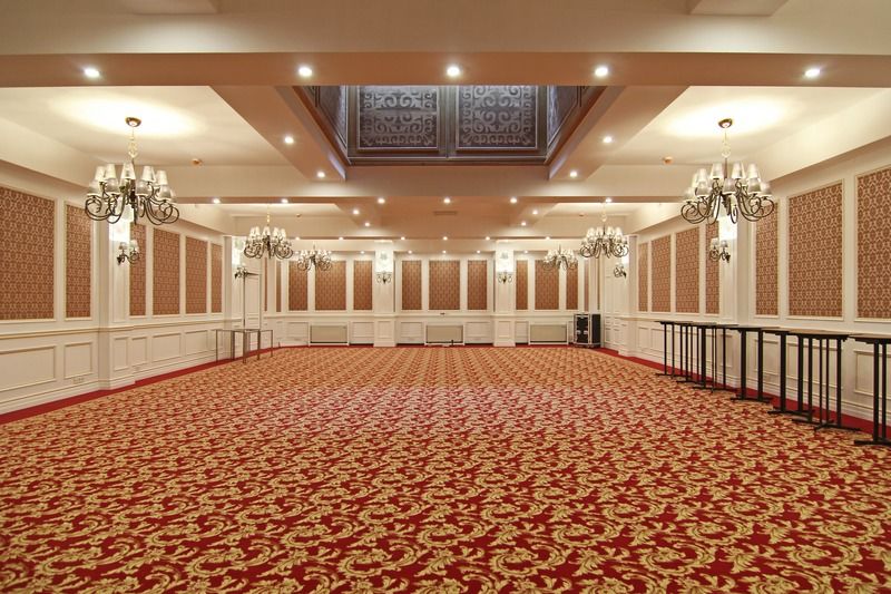 Orion Hotel Bishkek Esterno foto The ballroom at the hotel