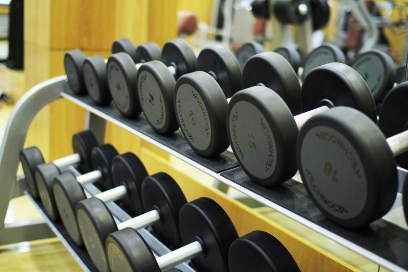 Orion Hotel Bishkek Esterno foto Dumbbells on a rack